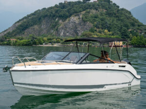Lire la suite à propos de l’article Quicksilver 675 cruiser