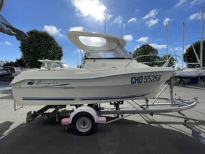 Lire la suite à propos de l’article QUICKSILVER 530 FLAMINGO  + MERCURY 50 CV